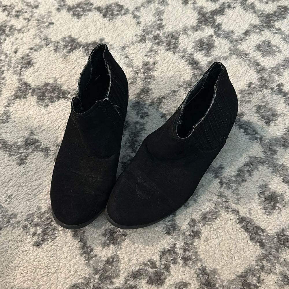 black boots
